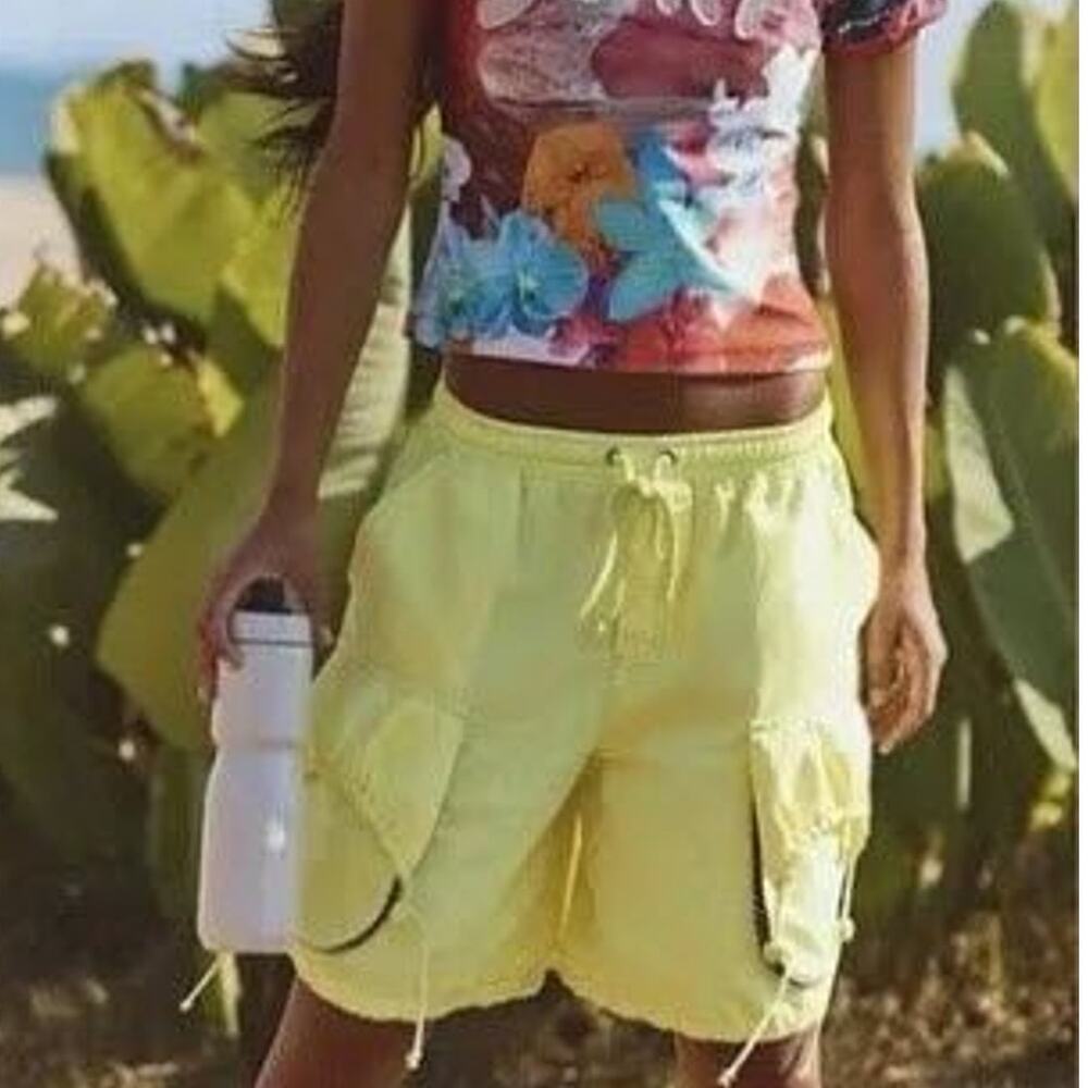 099 NWT Free People Movement In A Cinch Shorts | Color Sour Citrus | Size XL